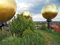 M9020103 1  Hunderwasserhaus September 2023, Rundgang durch das Haus : Magdeburg, September 2023