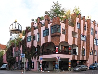 pa224833 1  Hunderwasserhaus Oktober 2019 : Hundertwasser, Magdeburg