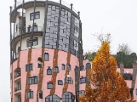 pa245106 1  Hunderwasserhaus Oktober 2019 : Hundertwasser, Magdeburg