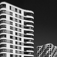 p6049100_sw_1 Isartower und Kollegen