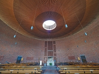 P1240043 1  St-Johann-Von-Capistran : Lichtinstallation