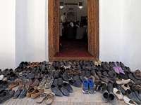 Samarkand - Nekropole, vor einer Moschee  Ebay