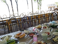 Mittagsrast inmitten der Wüste  Usbekistan 2018