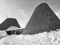 StJosel 18  St. Josef  Holzkirche in Holzkirchen