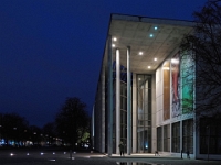 Kunstareal 2  Muenchen-- Kunstareal im Dezember 2020 : München, Kunstareal, Lichtinstallation