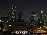 p5215092 f 1  Israel_2017 / Tel Aviv - Jaffa abendlicher Blick vom Hoteldach