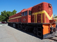 p6300073 1  um den Bahnhof