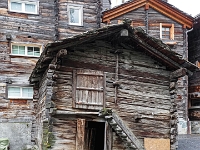 Zermatt - altes Dorf  Schweiz mit der Bahn im August 2021