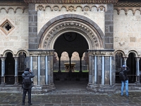 P4300004 1  seven_out