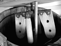 p4150029 sw 1  Wasserkraftwerk Heimbach - im Museum